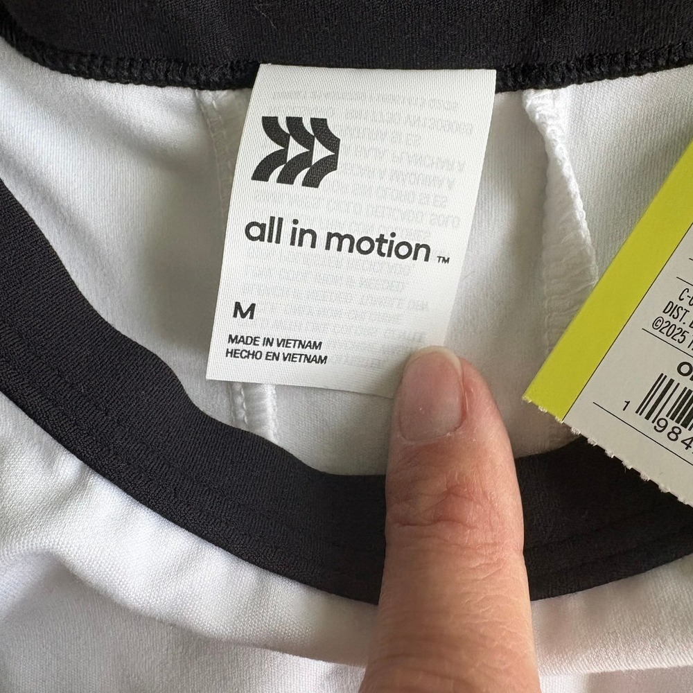 All in Motion Womens High Neck Tank Top White Black Trim Athletic Medium NEW - Picture 7 of 16
